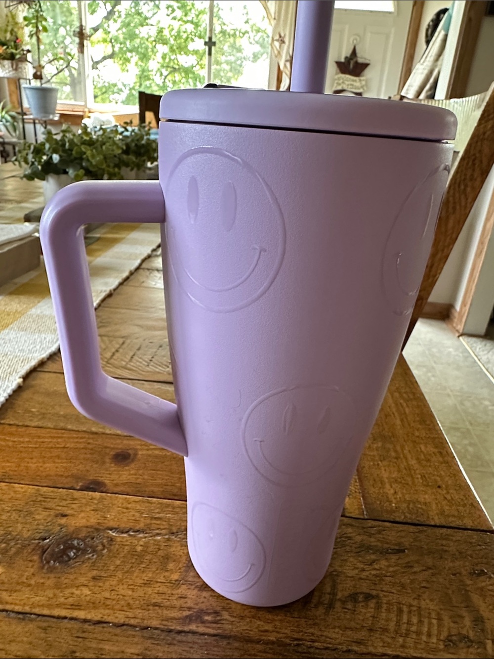BruMate Era 30oz. Lavender Travel Mug with Handle and Smile Emboss. Like new.